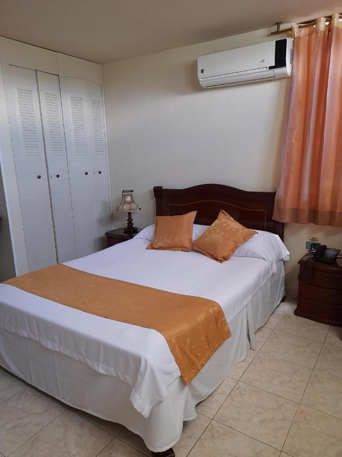 Hotel Khalifa نيفا المظهر الخارجي الصورة